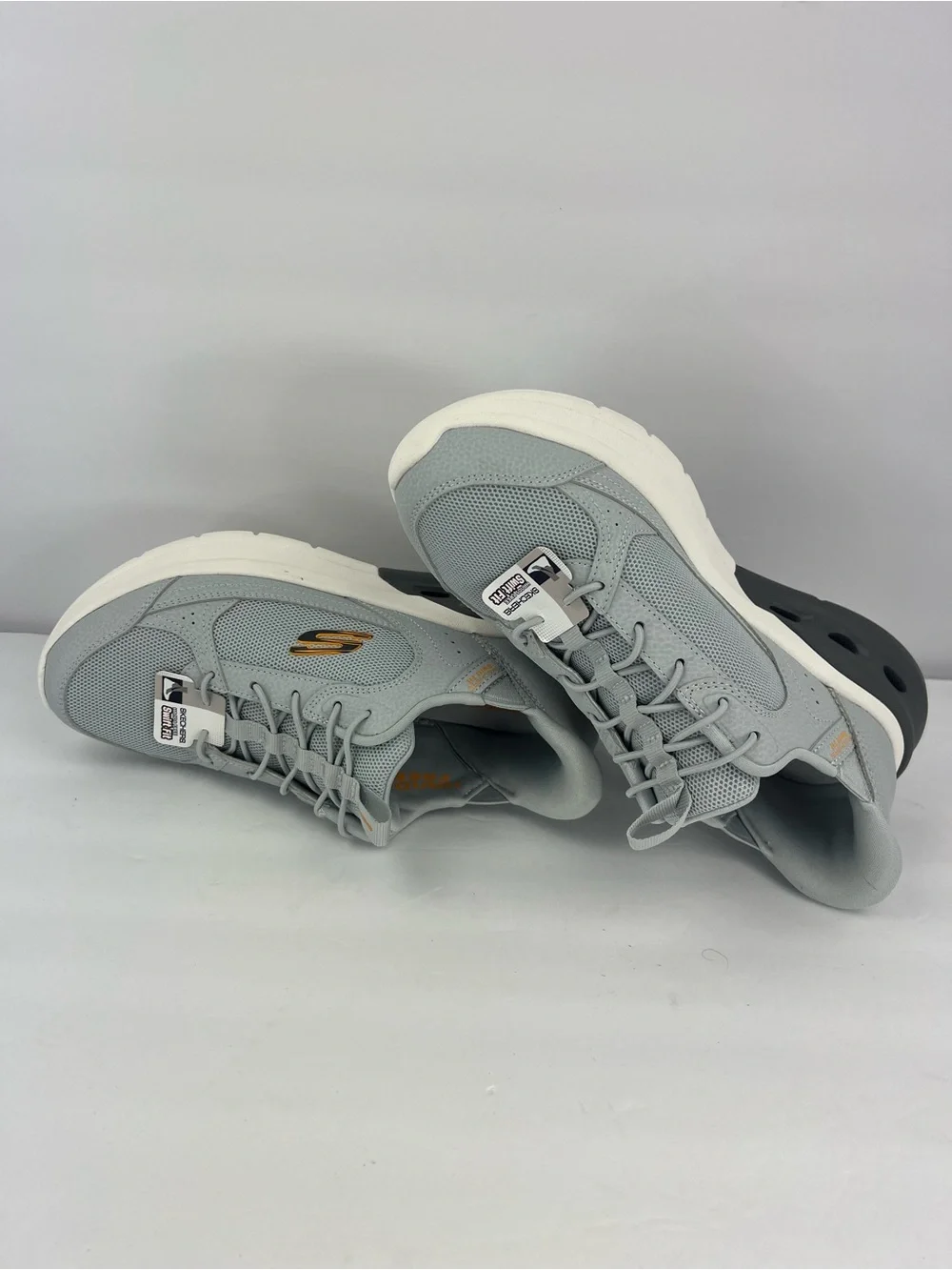SKECHERS SLIP-IN GLIDE-STEP SWIFT-FIT HANDS FREE, MEMORY FOALIGHT GREY SIZE 8.5